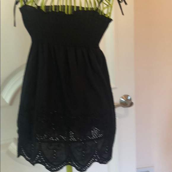 Top - Picture 2 of 2